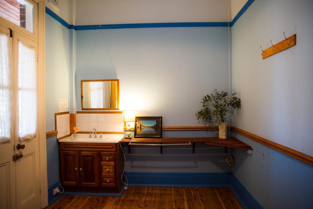 Boorowa Hotel Экстерьер фото