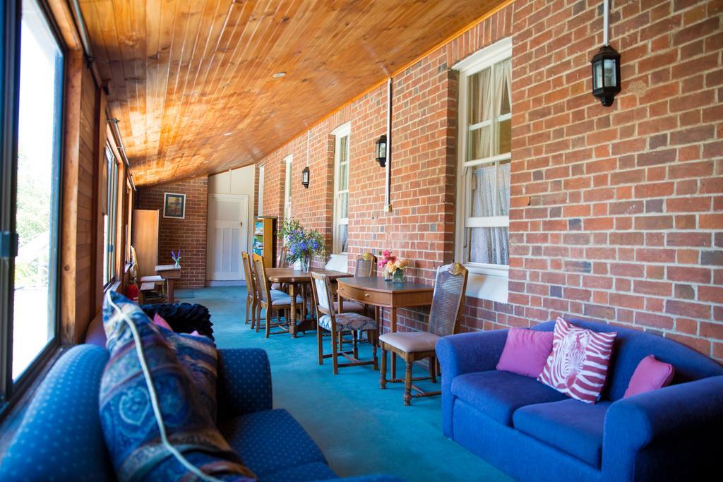 Boorowa Hotel Экстерьер фото