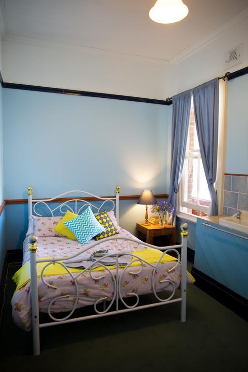 Boorowa Hotel Экстерьер фото